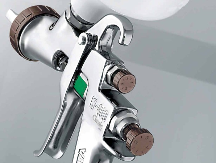 Краскопульт Iwata W400