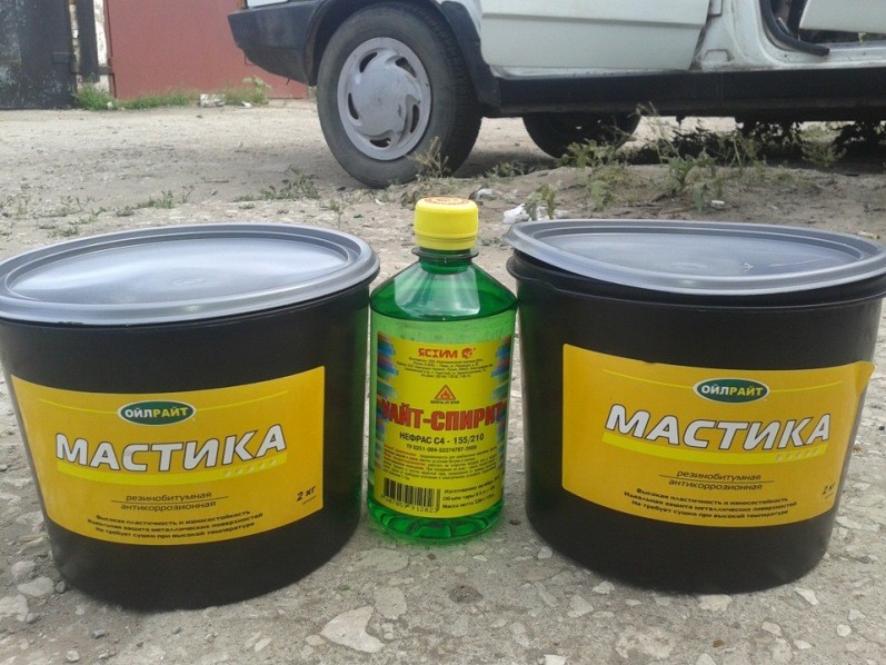 Мастика и уайт-спирит Мастика и уайт-спирит